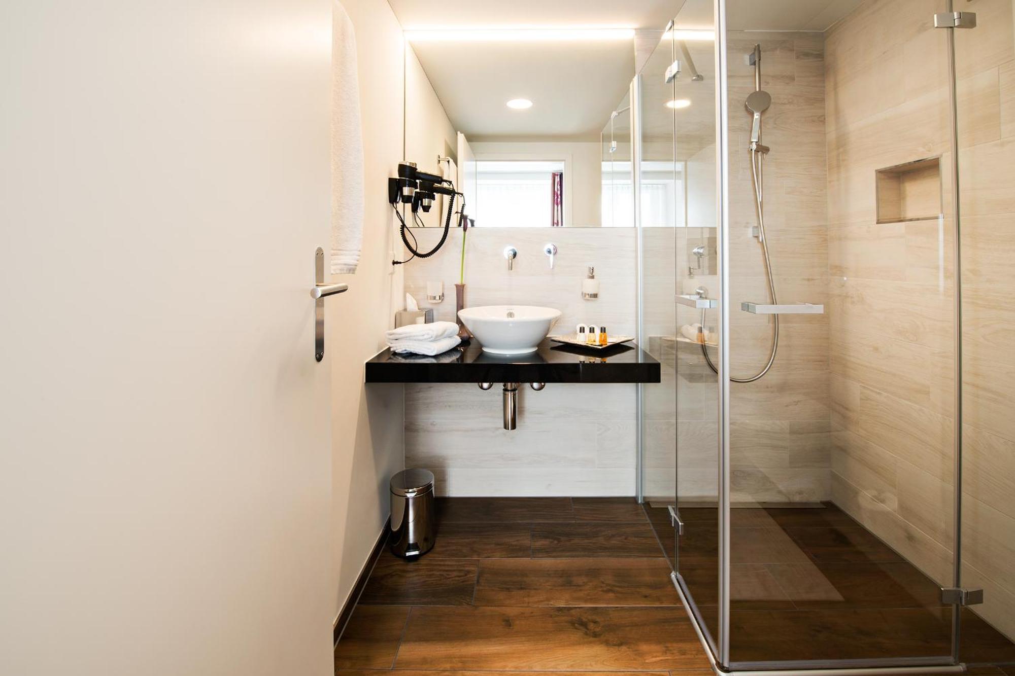 Gasthof Zum Hecht Fehraltorf Phòng bức ảnh